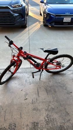 Kids mountain bike specialized