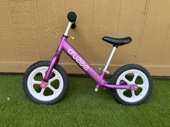 CRUZEE BALANCE BIKE