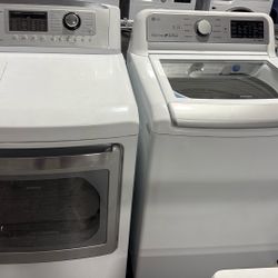LG Topload Washer Gas Dryer Set