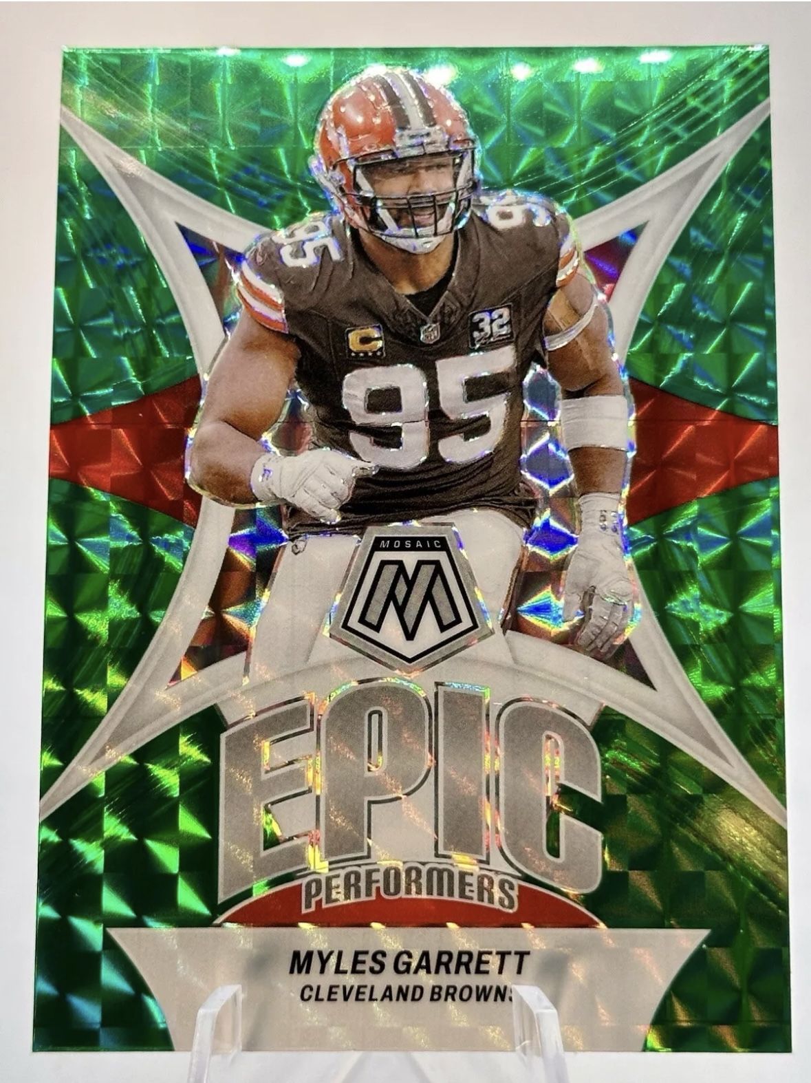 2024 Mosaic Green Prizm Epic Performers #EP-MG Myles Garrett Cleveland Browns