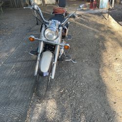 Yamaha Star Classic 2001  