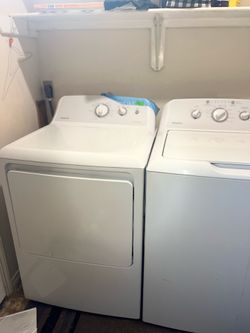 Hotpoint Washer & Dryer Set