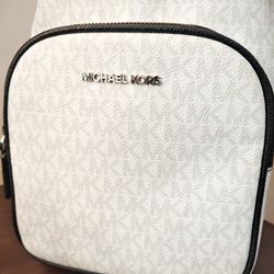 Authentic Michael Kors Cooper Logo Sling Pack