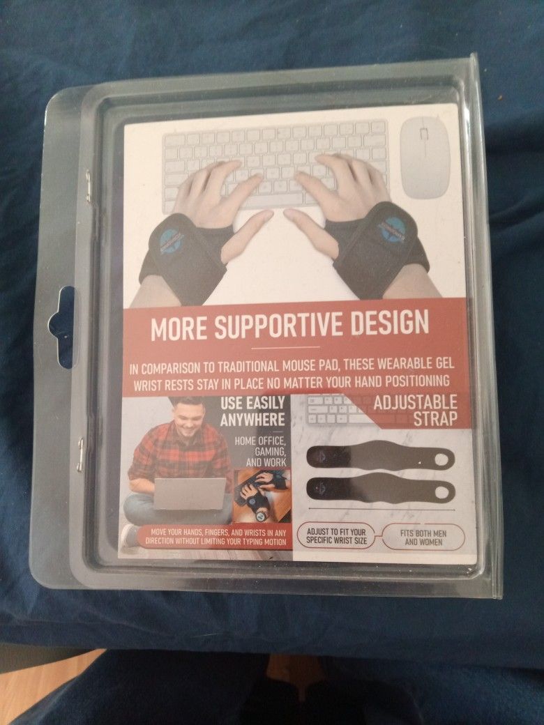 Wearable Gel Wrist Rests 