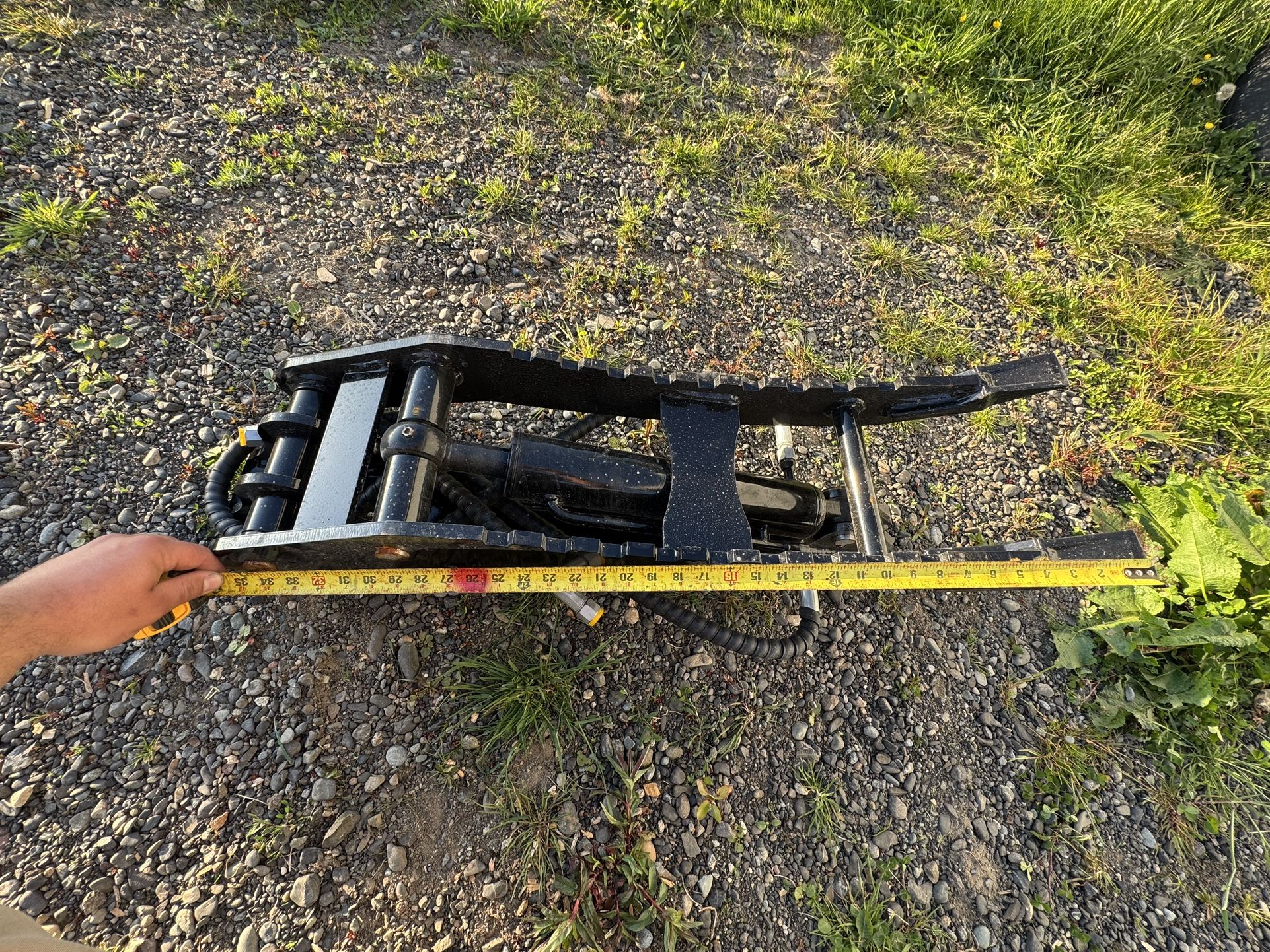3 Ton Mini Excavator Hydraulic Thumb
