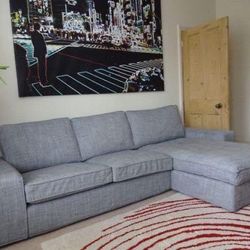 Gray Sectional W Movable Chaise 