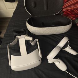 Meta Quest Headset