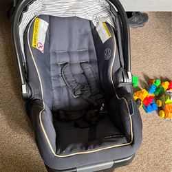 Graco car seat