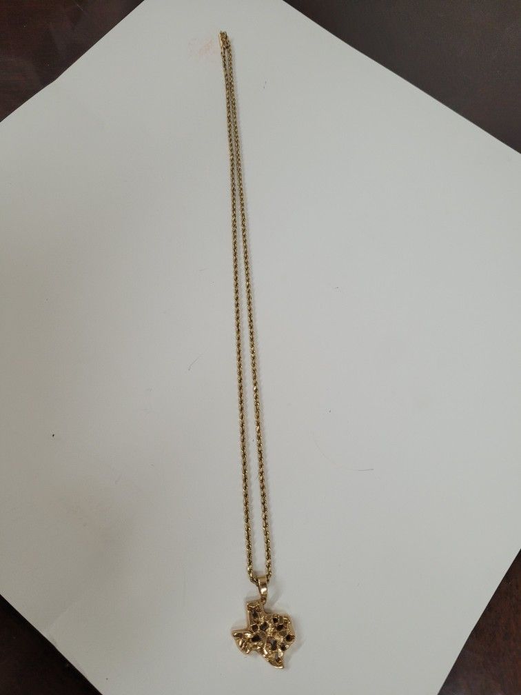 14 K Gold Necklace WITH Pendant 