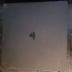 Ps4 Slim Including Controller And 7 Games 
