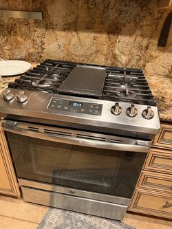 Used GE 30" Slide-In Gas Double Oven Range - Stainless Steel
