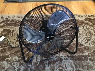 Utilitech 20-in 3-Speed Indoor Black Floor Fan