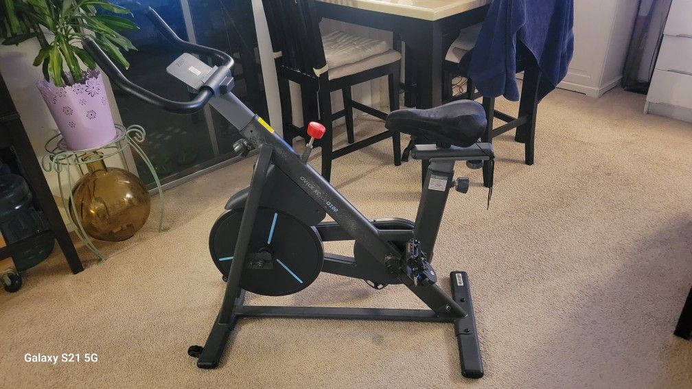Ovicx Xcycle Q100 Exercise Bike