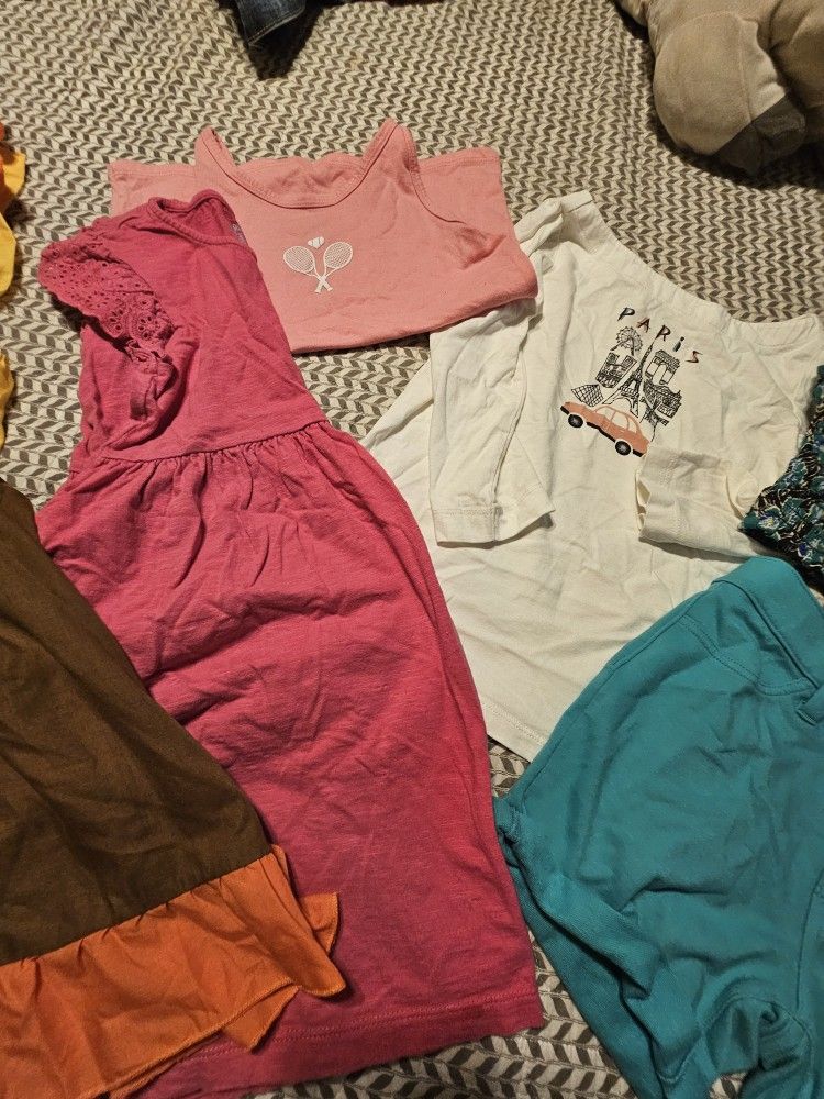 Girls Clothes