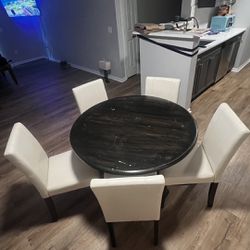 Table And 5 Chairs. 