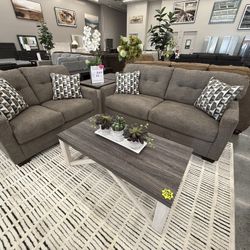 2 PC SOFA AND LOVESEAT 