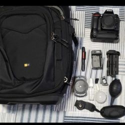 Nikon D7100 DSLR camera with 2 lens and accessories
