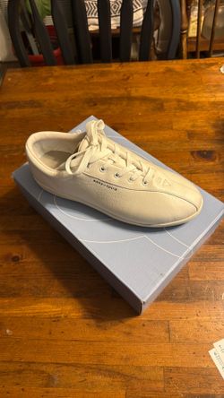 Easy Spirit Women’s Sneakers
