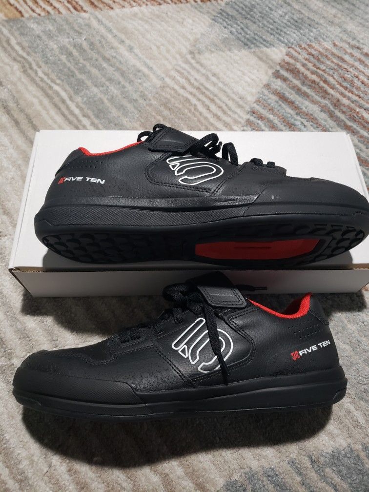 Adidas Five Ten 5.10 Hellcat Men's Sz 9 Mountain Bike Shoe FW3756 Black Red NWT