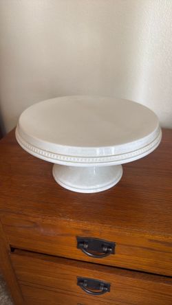 Ceramic Dessert/cake stand