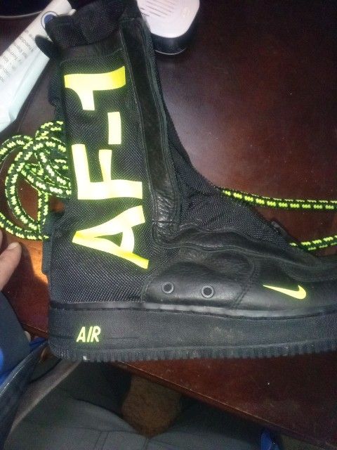 Air Force 1 Boots