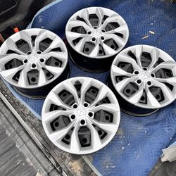 2025 Honda CRV 17” Factory Rims 
