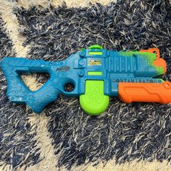 Nerf Contaminator Zombie Water Squirt Gun 