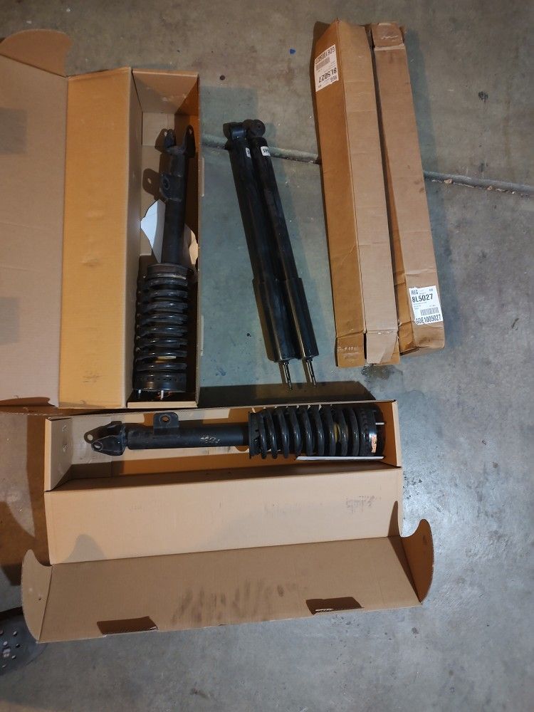 Oem Shocks And Stucts for Chrysler 300