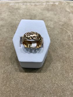 14KT Gold Ring