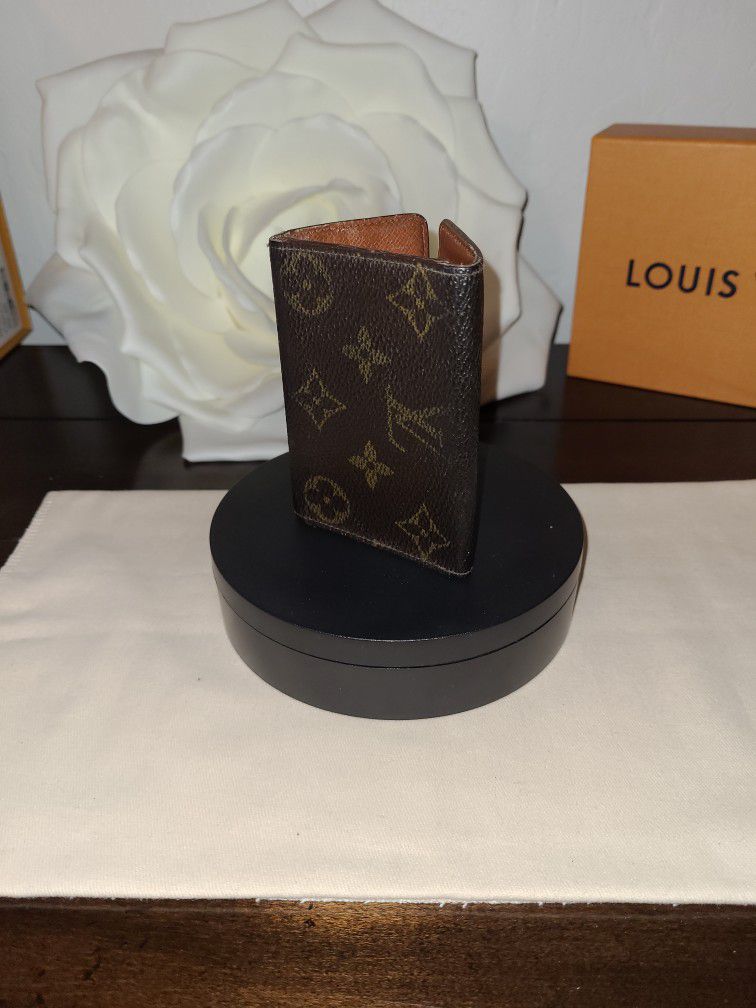 Authentic Louis Vuitton for Sale in Surprise, AZ - OfferUp