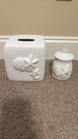 Tissue and Toothbrush Holder Set