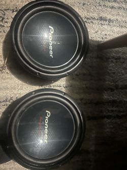 Pioneer champion series 12’ subwoofer