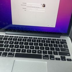 Apple Macbook Pro Laptop 