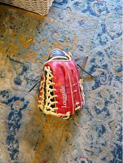 Louisville Glove