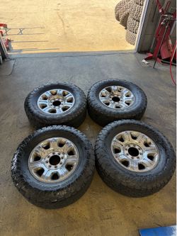 (4) 20” OE FORD F250 wheels W/ 37” TOYO AT3s *$400 FOR ALL 4🔥✅*