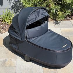 Cybex Priam Lux Carry Cot bassinet