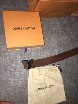 Louis Vuitton Belt Reversible Cognac/Navy Blue for Sale in New York, NY -  OfferUp