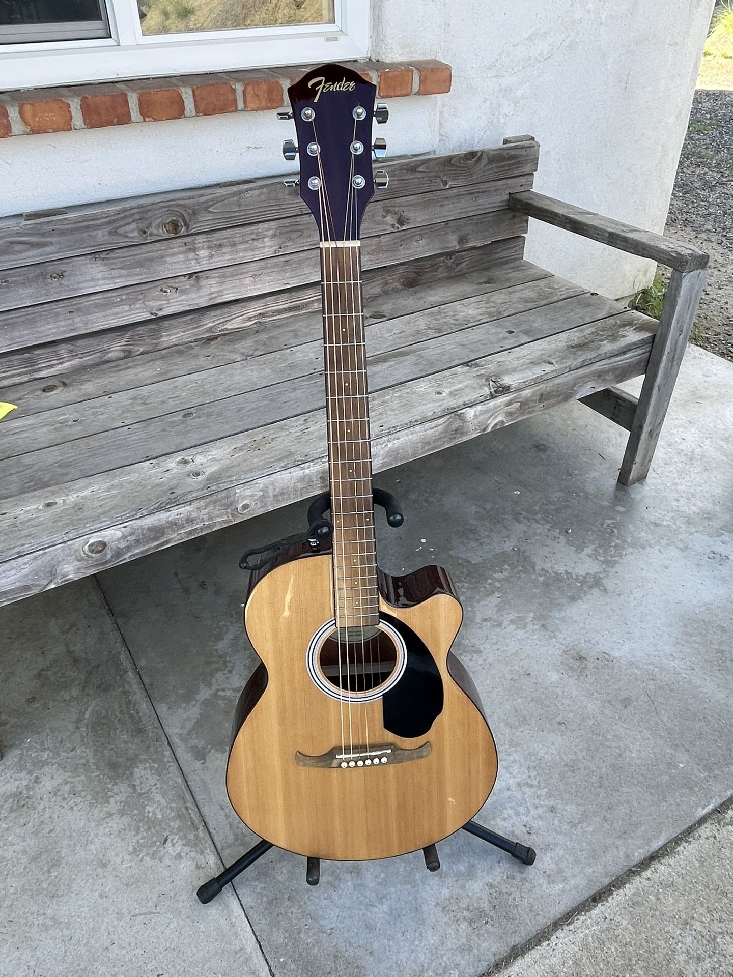 Fender Acoustic Guitar 