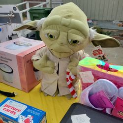 Yoda Chirstmas Standing Doll 