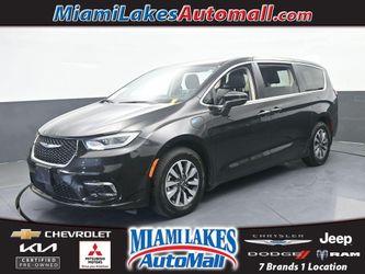 2023 Chrysler Pacifica Hybrid
