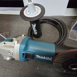 Valentine 💝 Sale Ends Today, Makita 4-1/2" Corded Grinder, Financing Available 