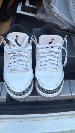 Air Jordan 3 White Cement Sneakers size 10