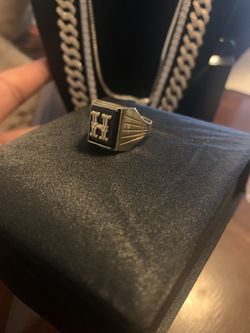 Solid 10k H Ring!
