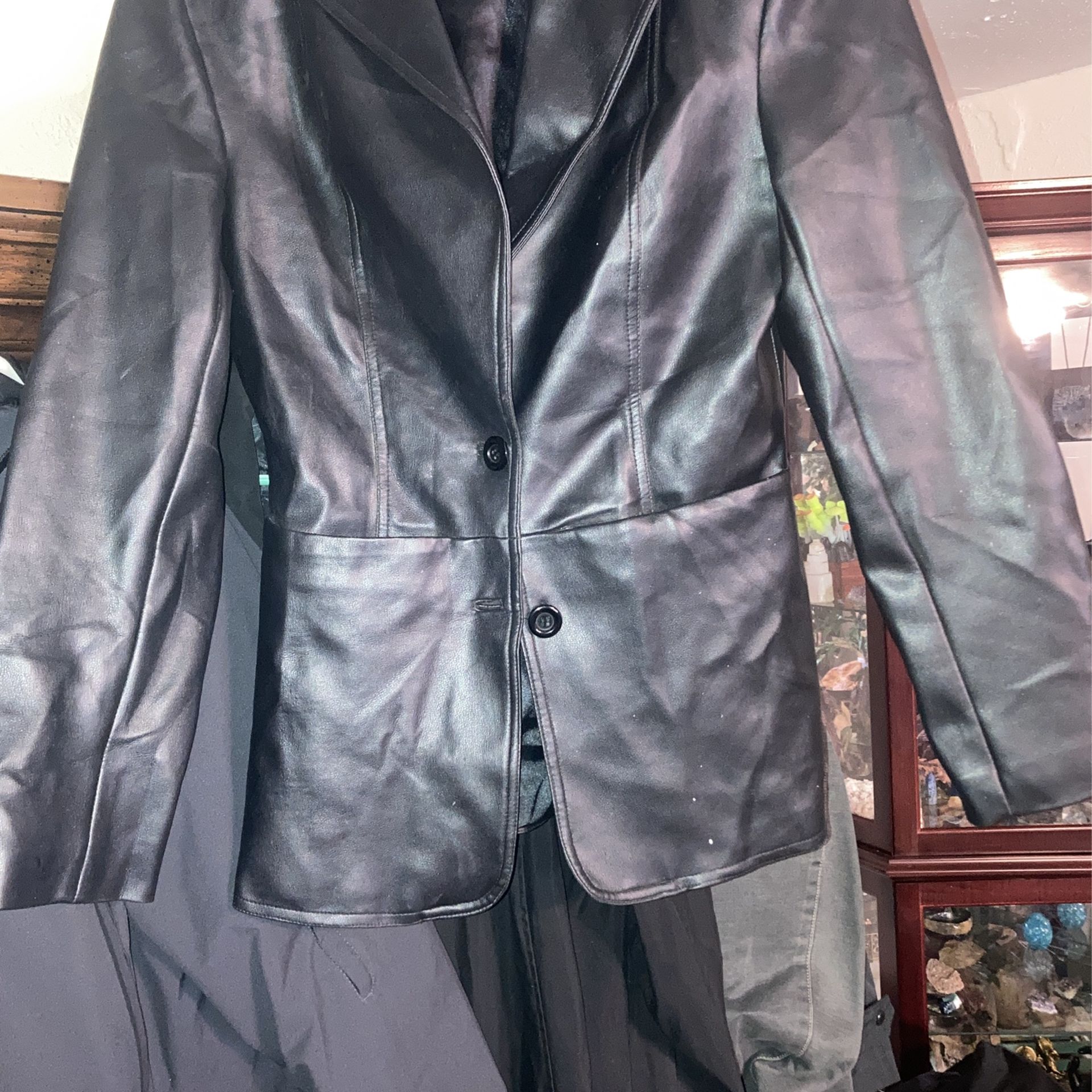 Women’s Outerwear Jacket (M)