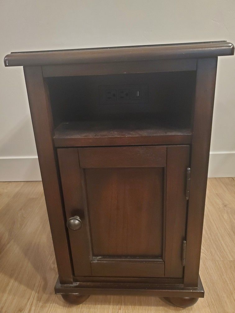 End Tables w/ USB & Outlets – $200 (Set of 2)