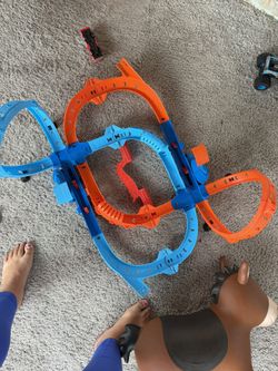 Travel Hot Wheels You