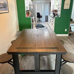 World Mark Kitchen / Dining Table With Attached Swivel Stools