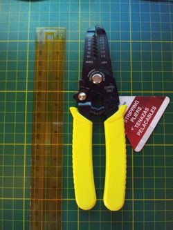 Wire Stripping Pliers