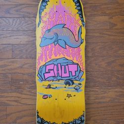 SHUT NYC New York Skateboard NOS Reissue SHARK Ltd Edition Deck 10" x 31.75"