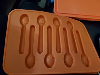 Pampered chef spoon mold